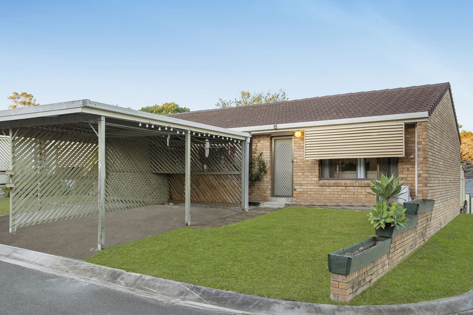 2 bedrooms House in 5/32 Wooraka Street ROCHEDALE SOUTH QLD, 4123