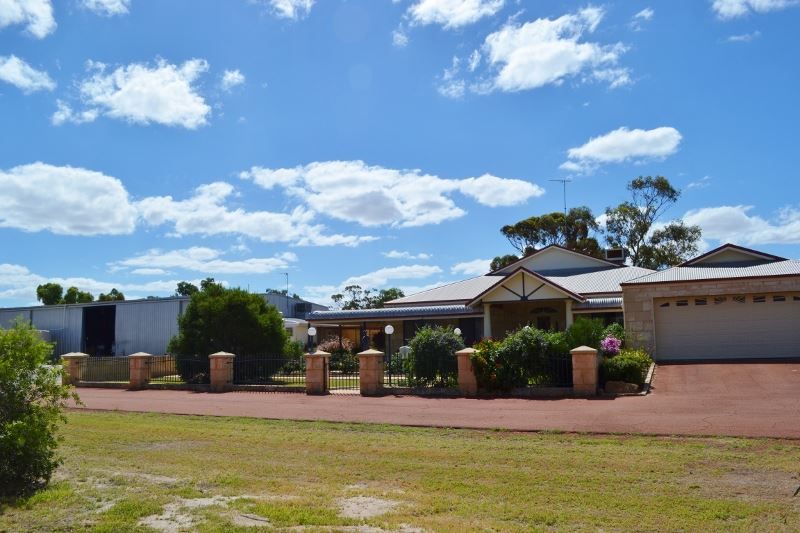 Lot 25 Scadden Street, Kellerberrin WA 6410, Image 2