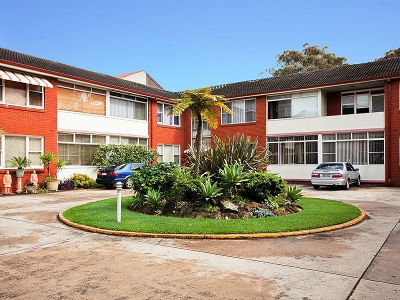 2 bedrooms Apartment / Unit / Flat in 11/147 The Grand Parade MONTEREY NSW, 2217