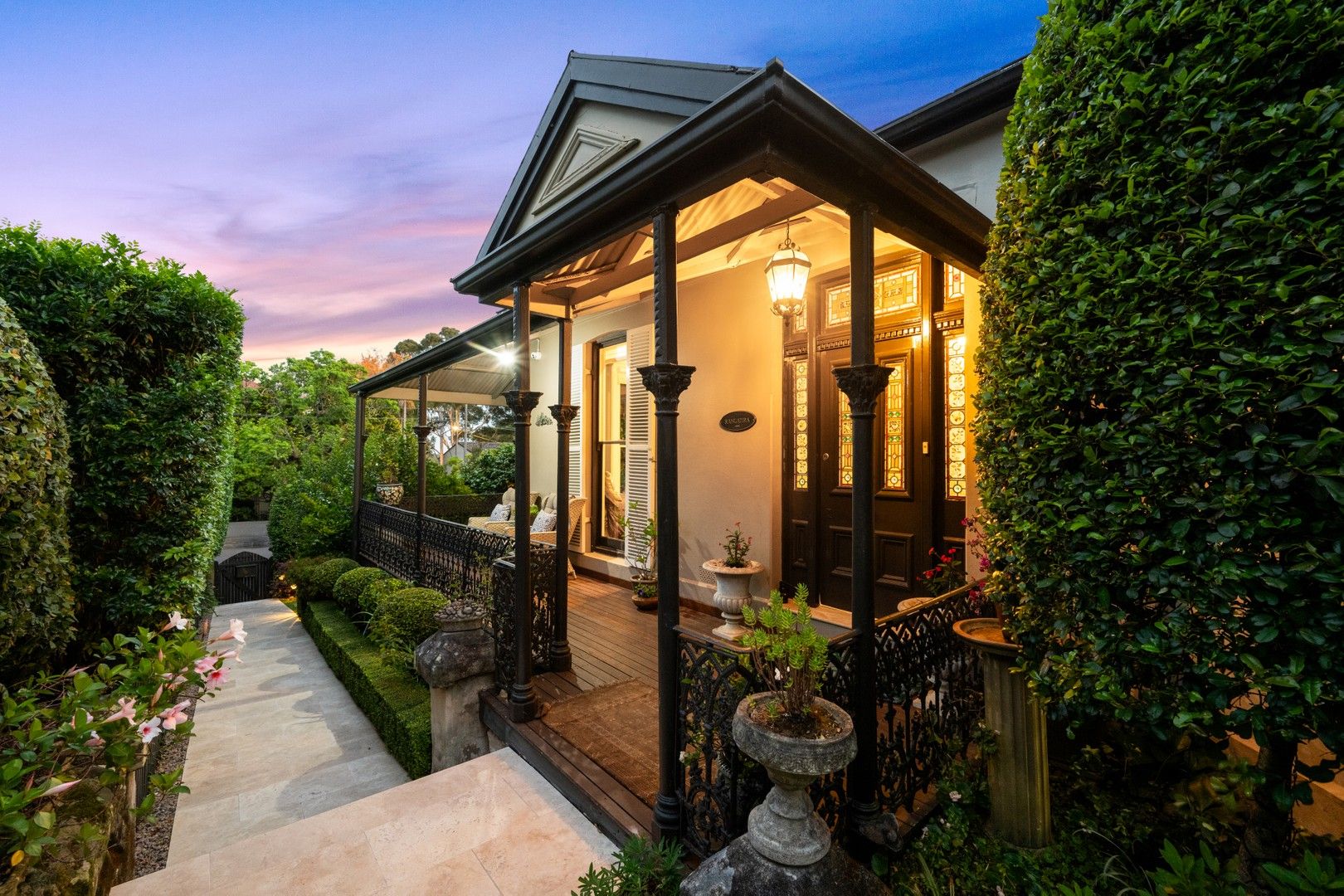 3 bedrooms House in 124 Wycombe Road NEUTRAL BAY NSW, 2089