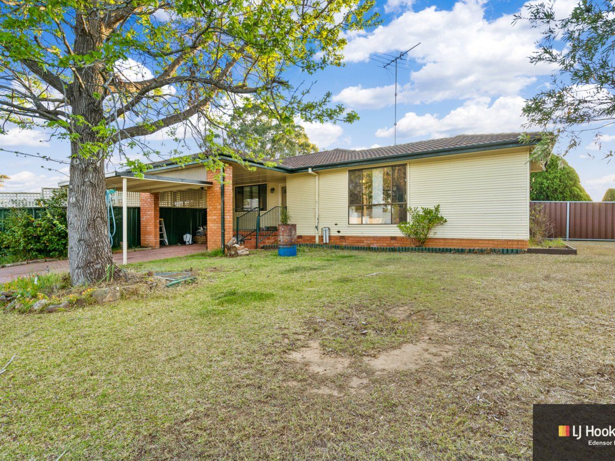 8 Macleay Street, Bradbury NSW 2560, Image 0