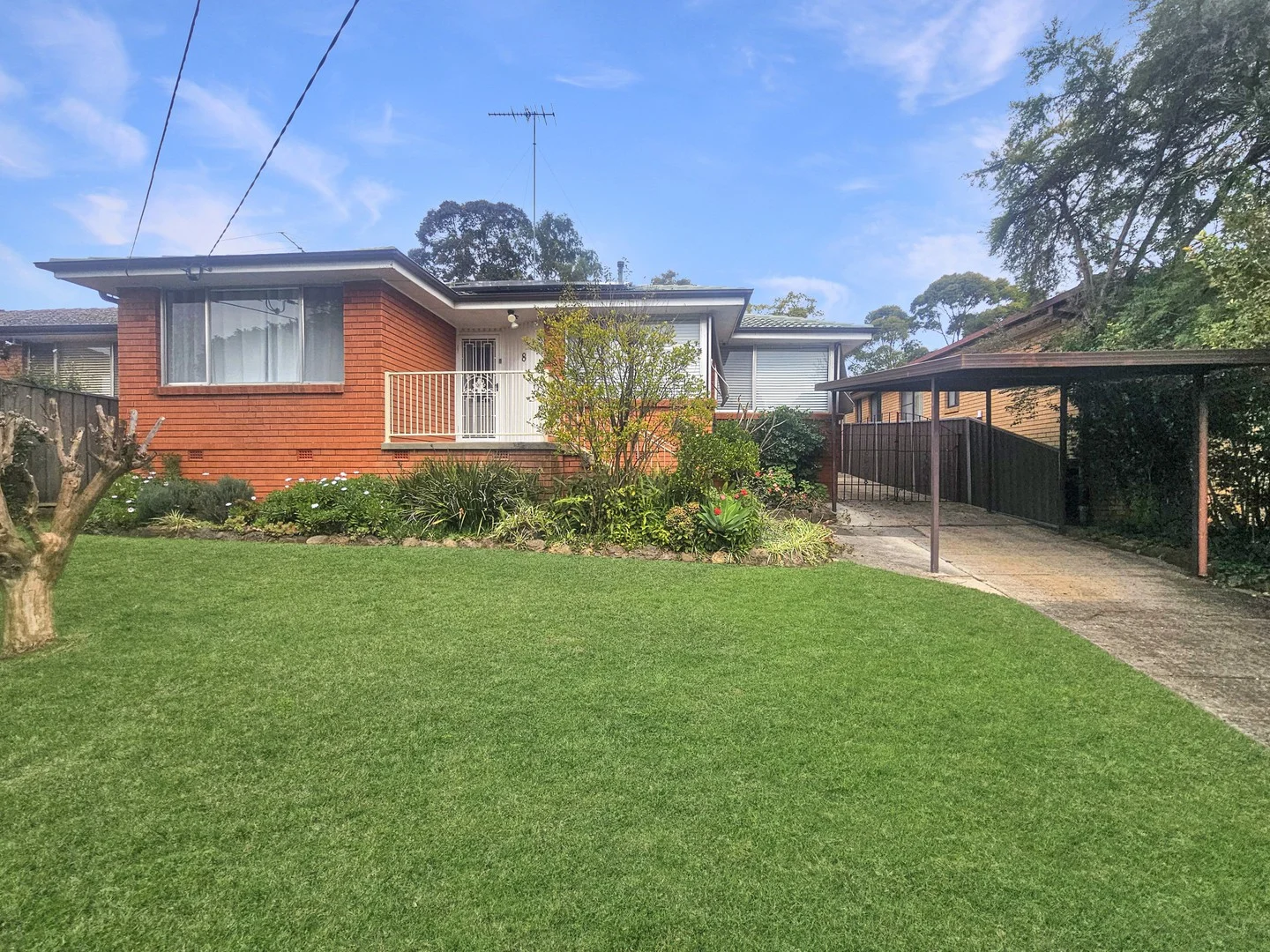 8 Fletcher St, South Penrith NSW 2750