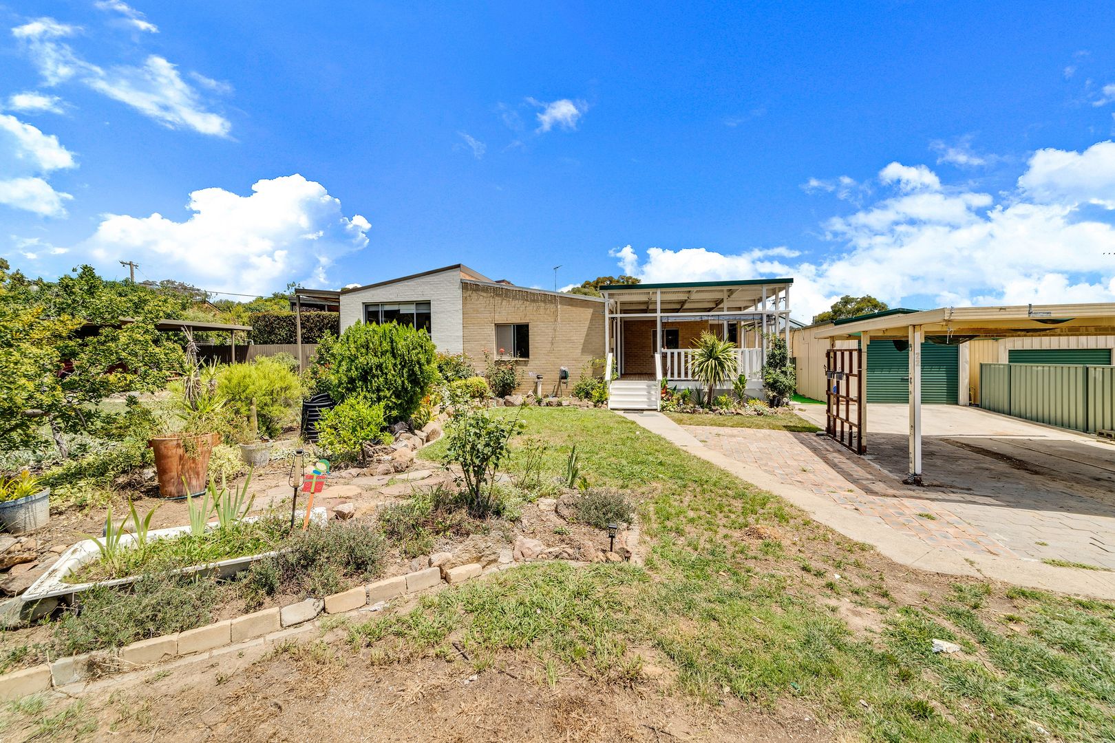 22 Langdon Avenue, Wanniassa Property History & Address Research Domain