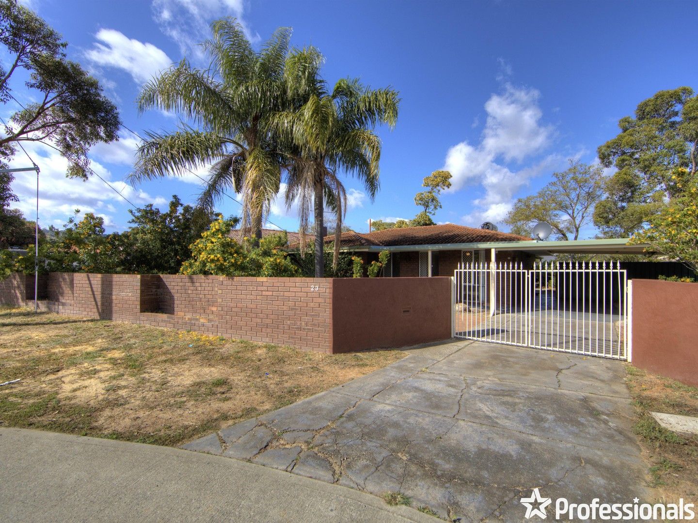 23 Coolabah Way, Forrestfield WA 6058, Image 0