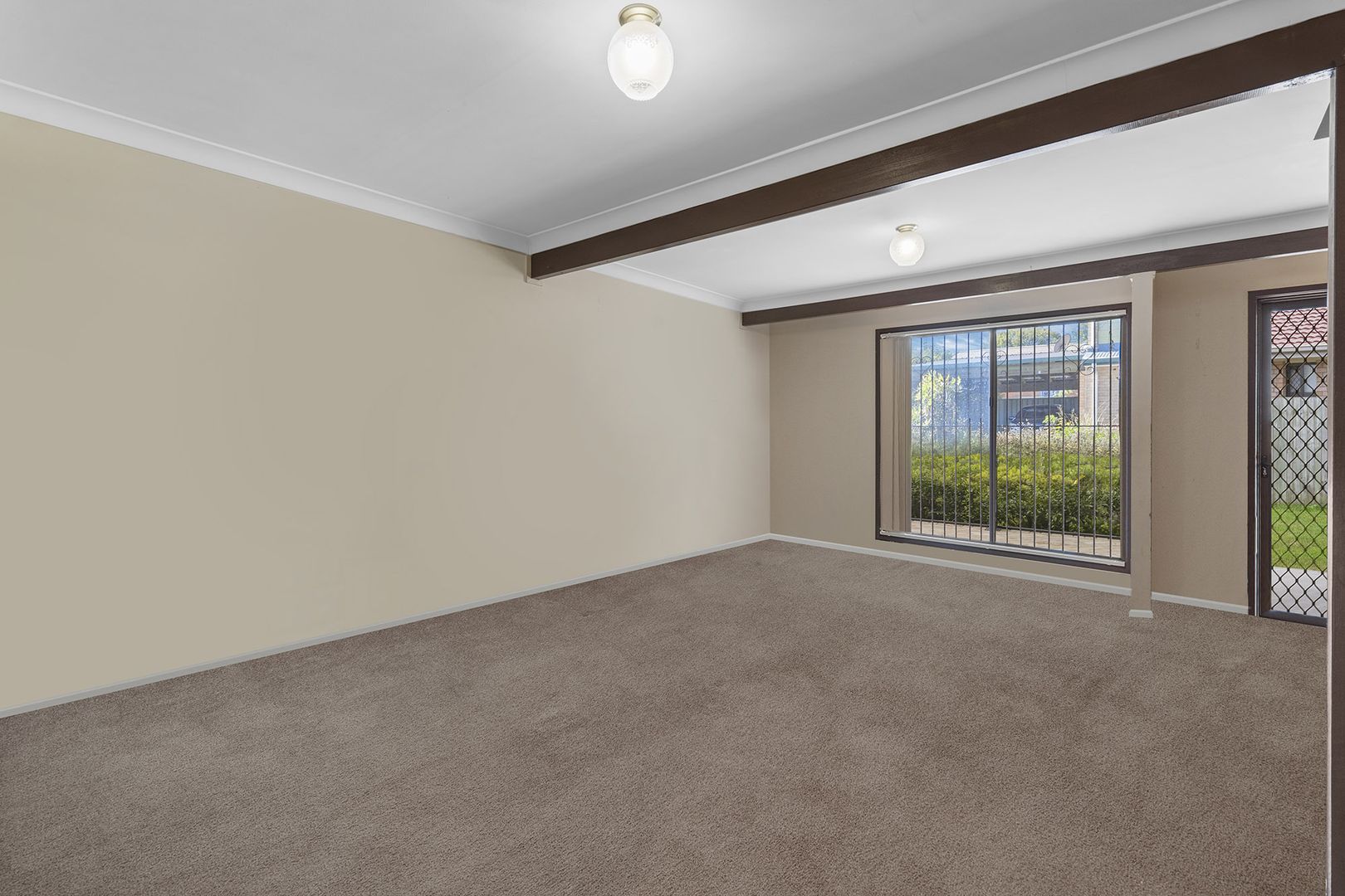 5/30 Garfield Road, Logan Central QLD 4114, Image 2