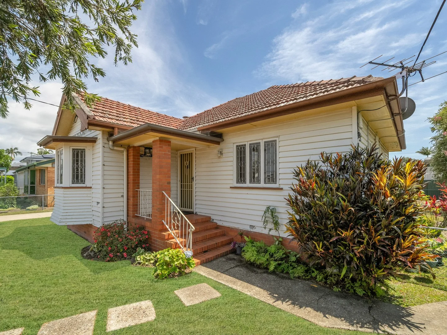 24 Westbrook Street, Woody Point QLD 4019