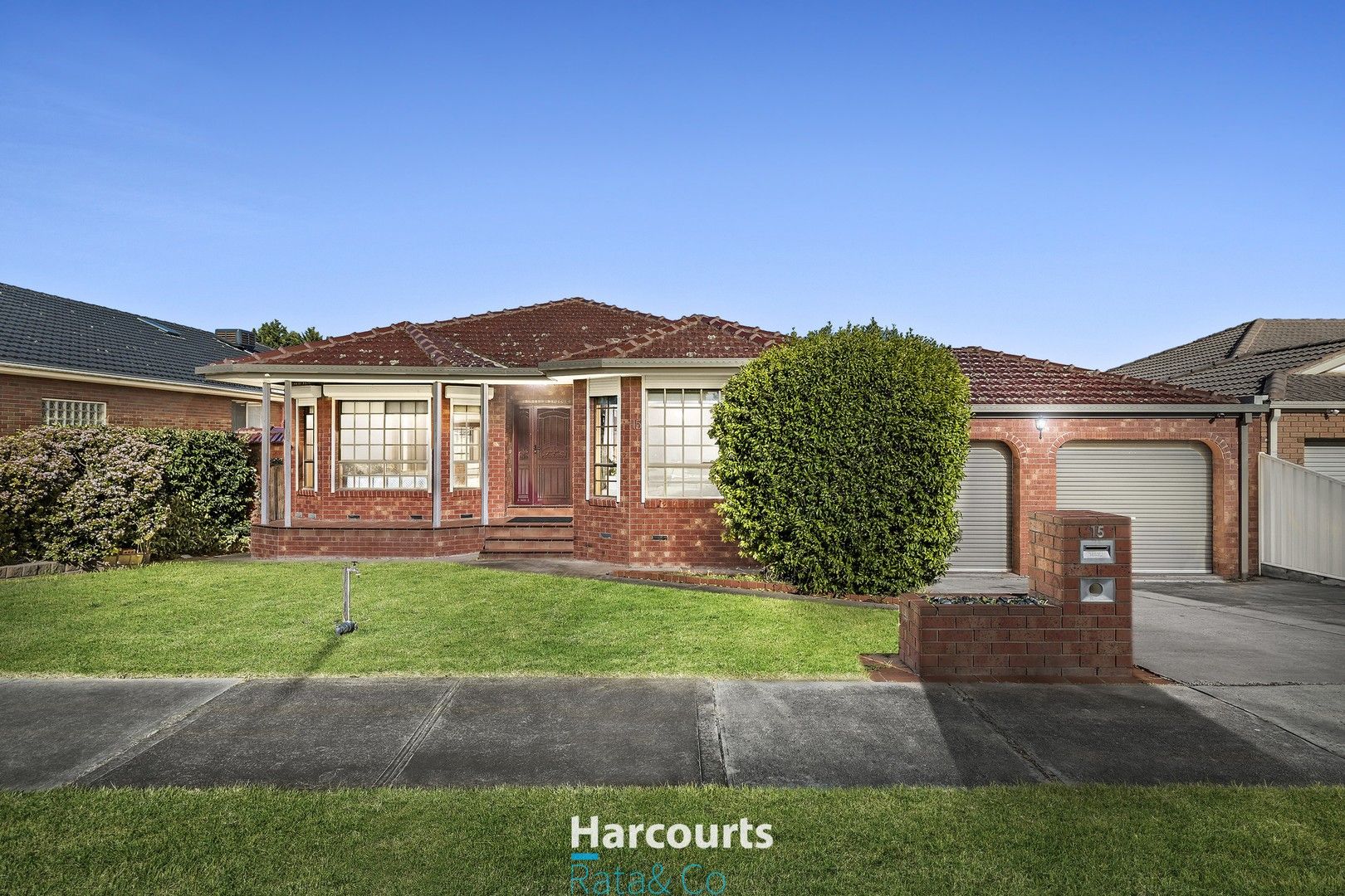 15 Brabham Drive, Mill Park VIC 3082, Image 0