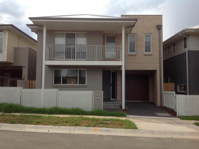 3 bedrooms House in 31 Galara Street ROUSE HILL NSW, 2155