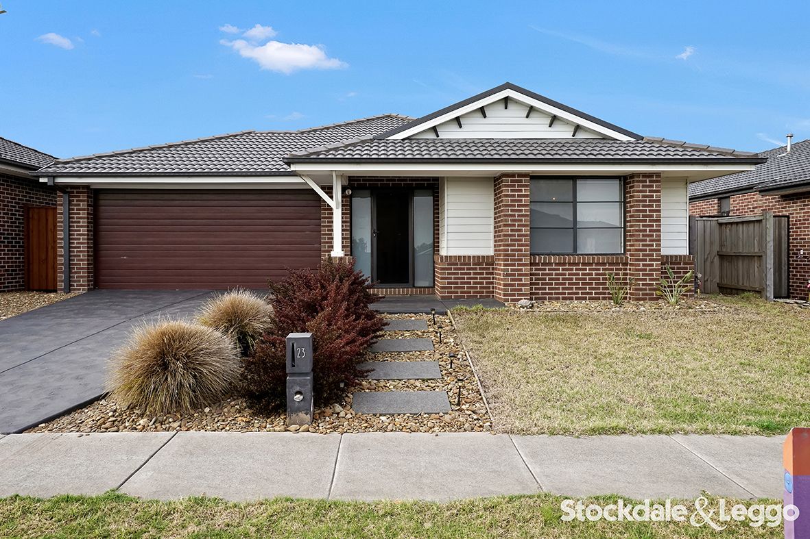4 bedrooms House in 23 Rhapsody Road BEVERIDGE VIC, 3753