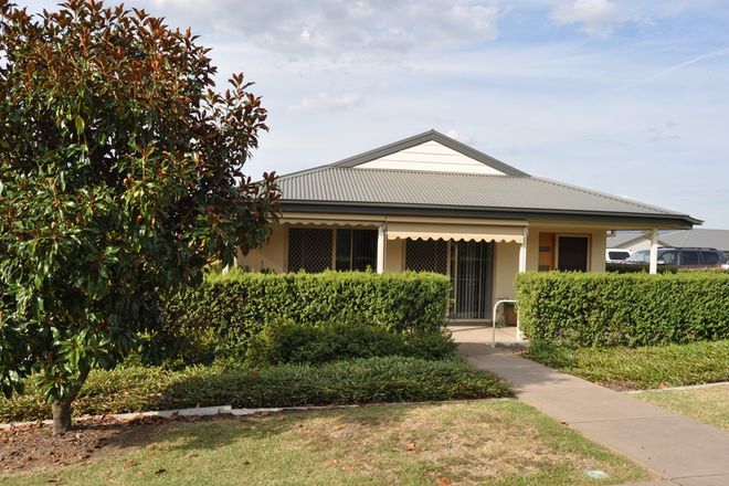 Picture of 10/84 Currawong Road, TUMUT NSW 2720