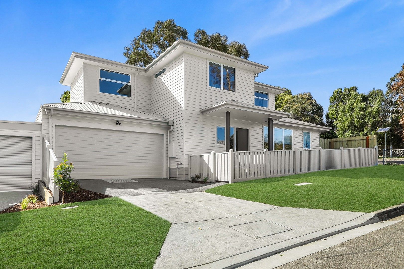 4 bedrooms House in 32A Frederick Street CROYDON VIC, 3136