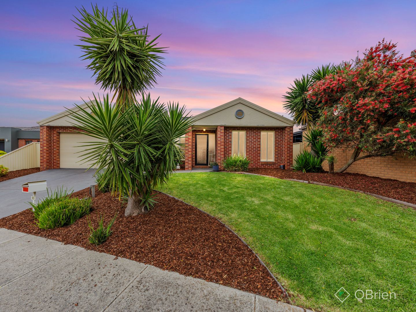 63 Bluehills Boulevard, Pakenham VIC 3810