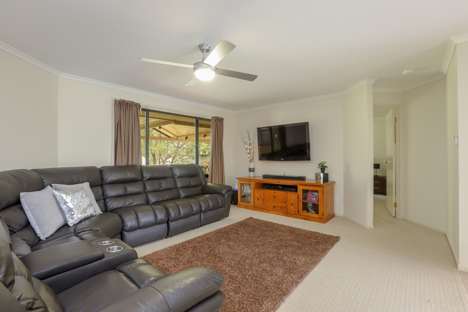 37 Queen Street, Clarence Town NSW 2321, Image 2