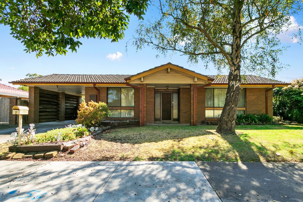 7 Araluen Drive, Sale VIC 3850, Image 0