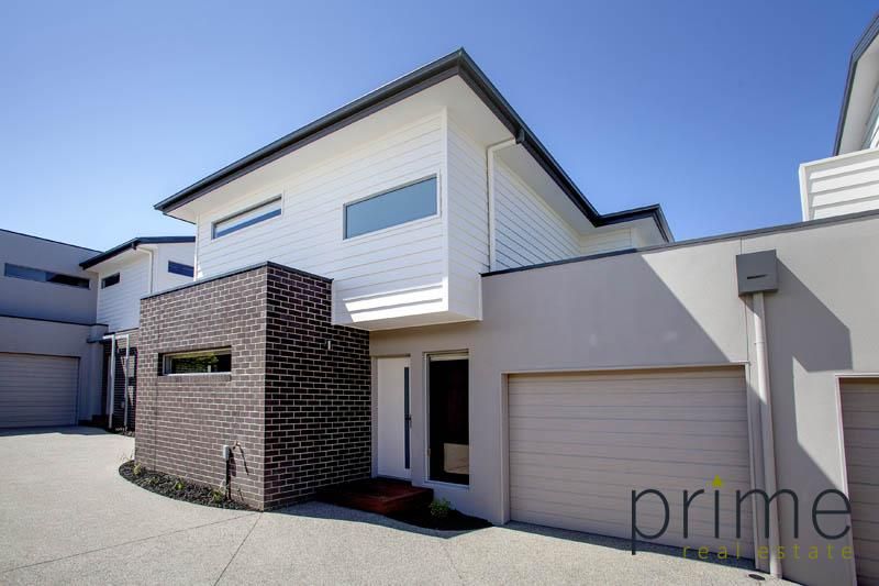 3 bedrooms House in 2/124 West Fyans Street NEWTOWN VIC, 3220