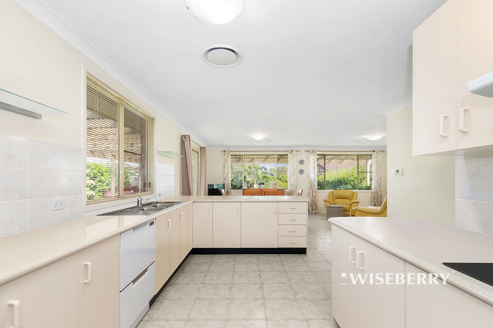 79 Vales Road, Mannering Park NSW 2259, Image 1