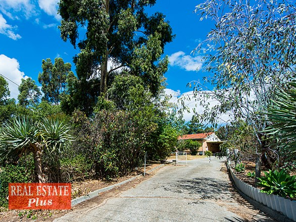 3 Marloo Road, Greenmount WA 6056