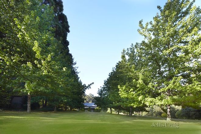 Picture of 11 Tunnel Creek Road, CHEROKEE VIC 3434