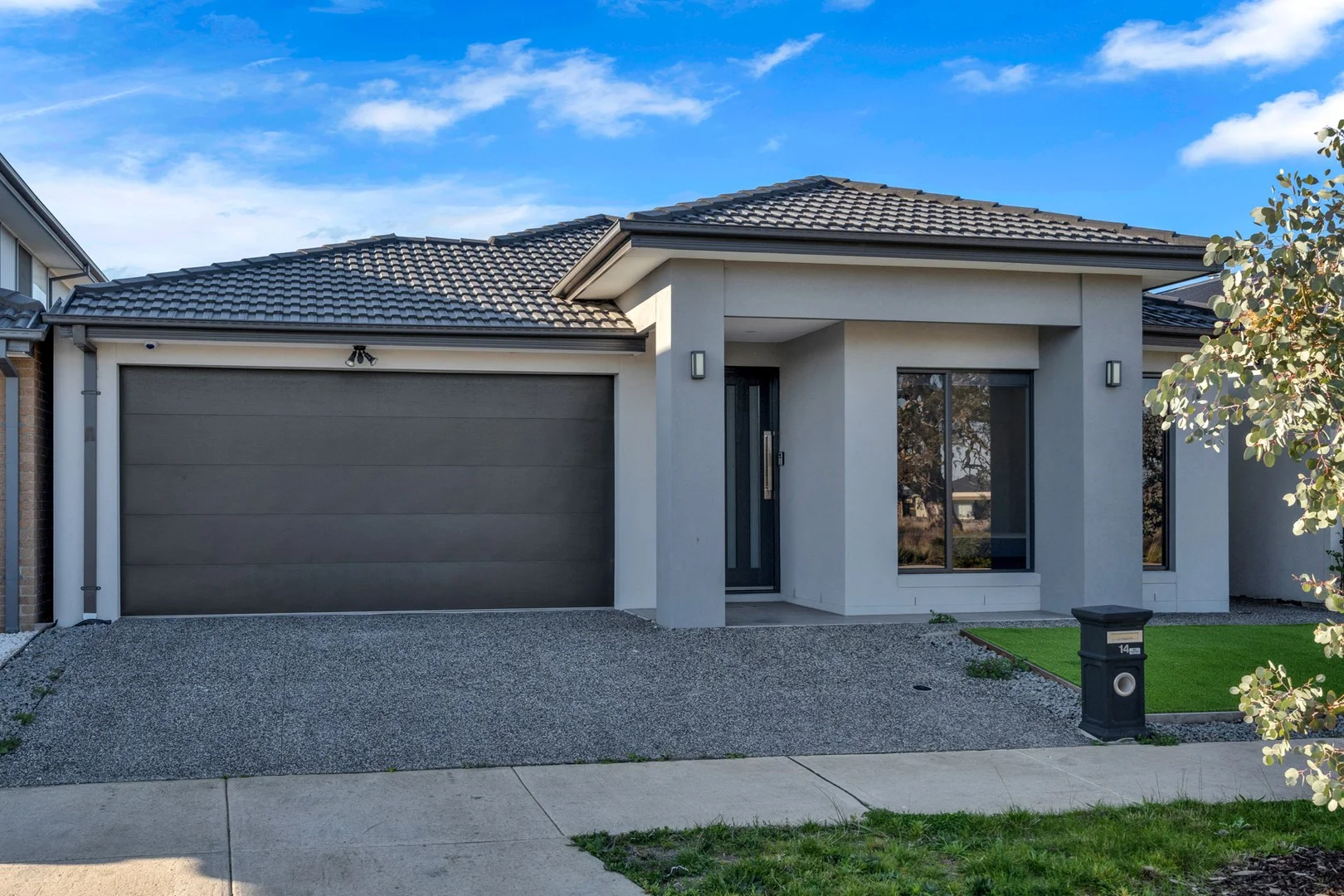 14 Picton Place, Mickleham VIC 3064
