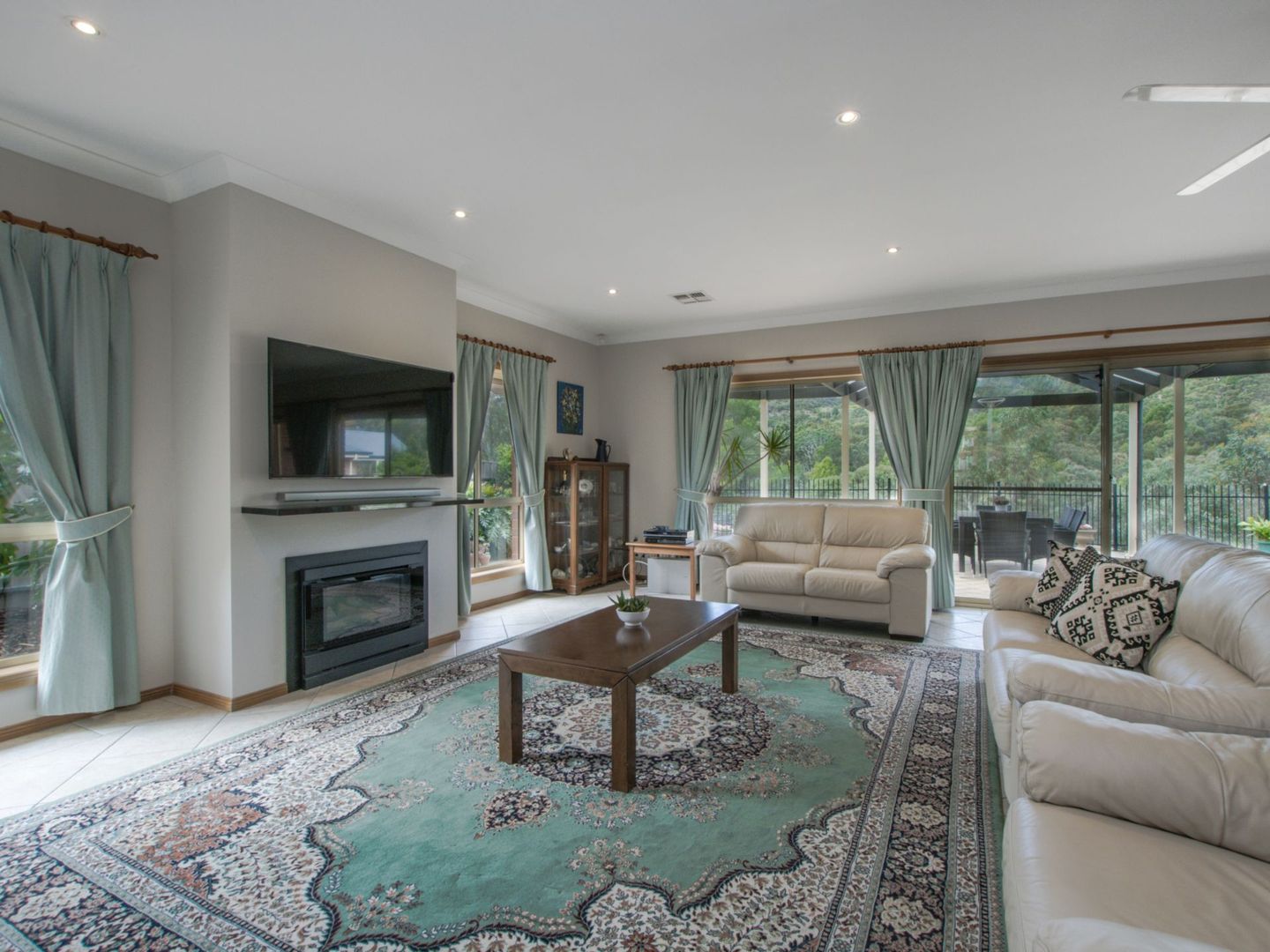 2 Majestic Grove, Highbury SA 5089, Image 2