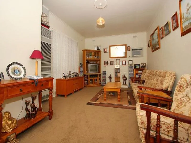 Additional image 2 of 1/70 Summerhill Road, Reservoir VIC 3073