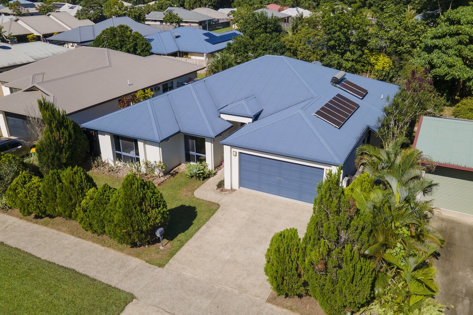 4 bedrooms House in 160 Timberlea Drive BENTLEY PARK QLD, 4869