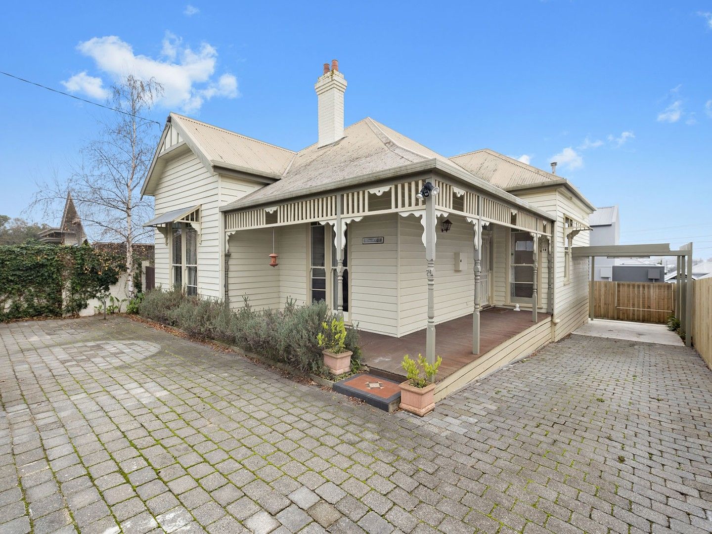 74 Aberdeen Street, Newtown VIC 3220, Image 0