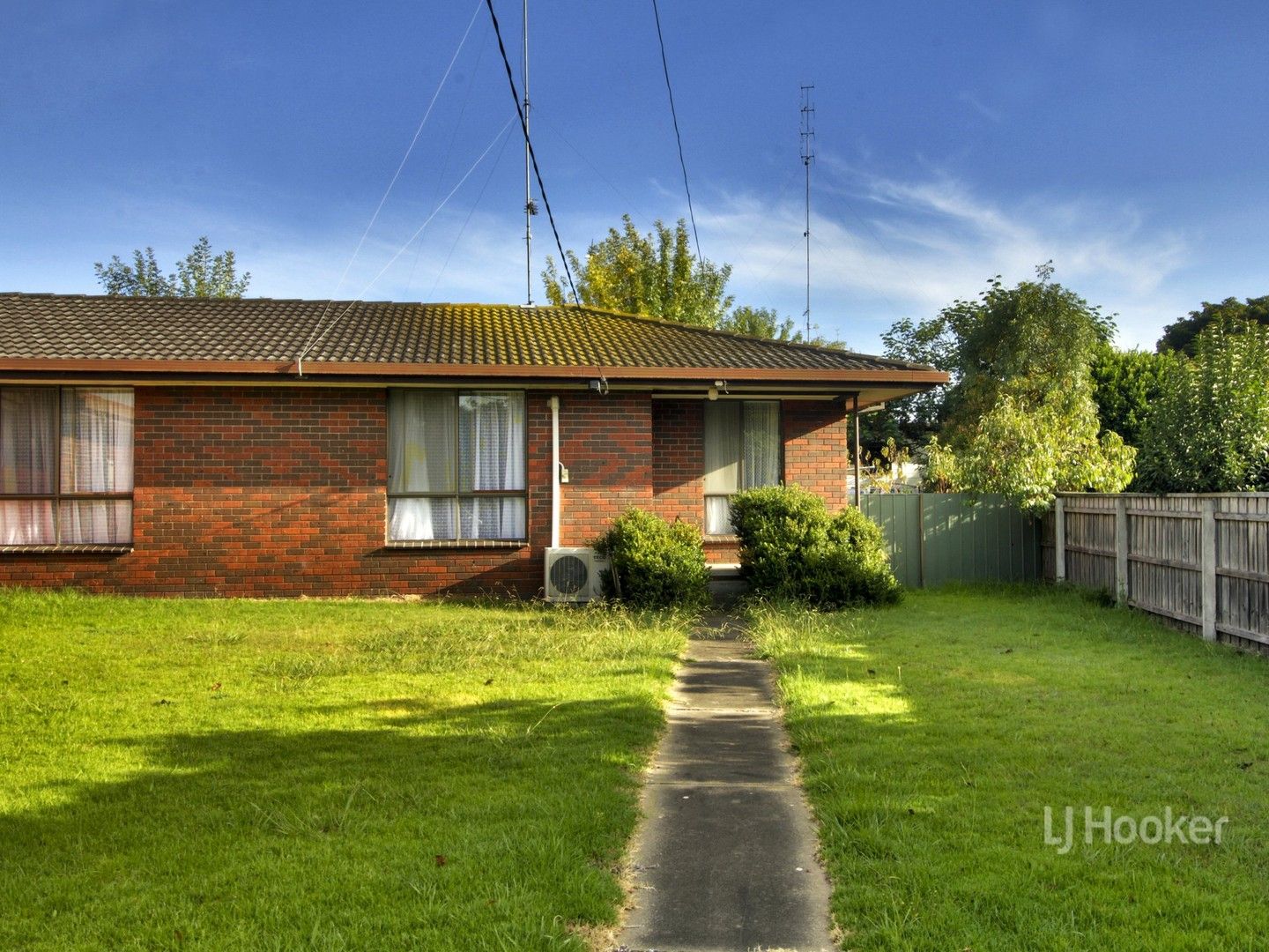 2/14 Dahlsen Crescent, Bairnsdale VIC 3875, Image 0