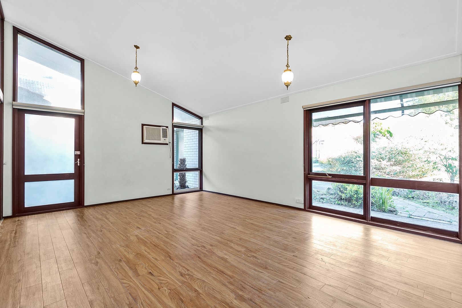 10 Wedge Court, Glen Waverley VIC 3150 House For Rent Domain