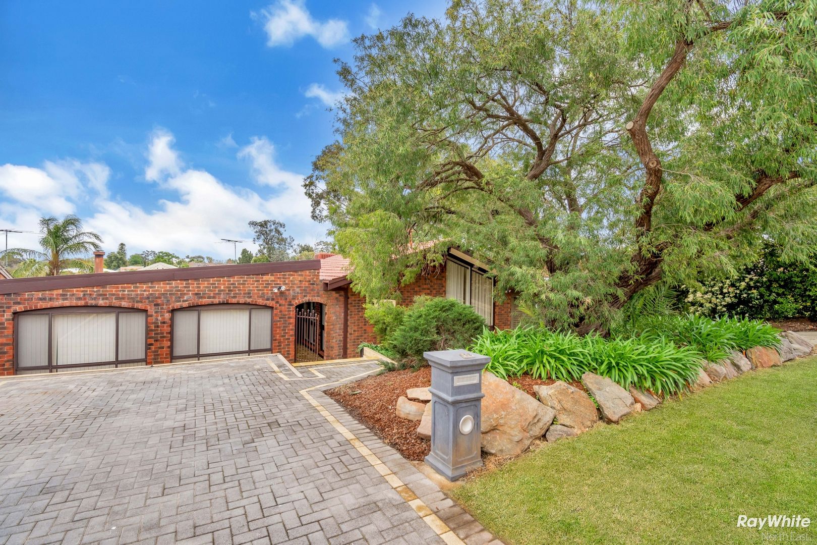 10 Wongabeena Drive, Surrey Downs SA 5126, Image 2