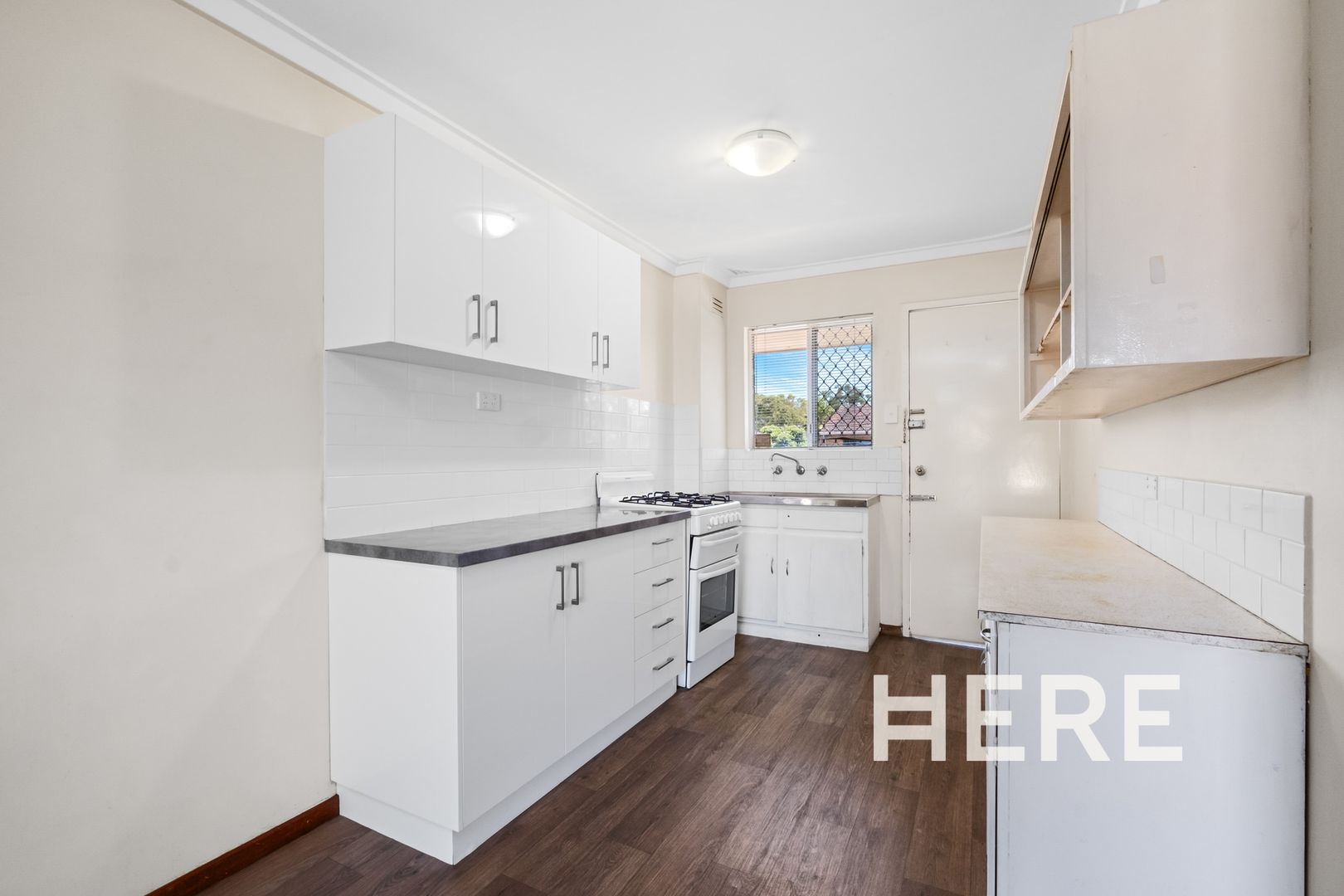 C29/305 Harborne Street, Glendalough WA 6016, Image 2