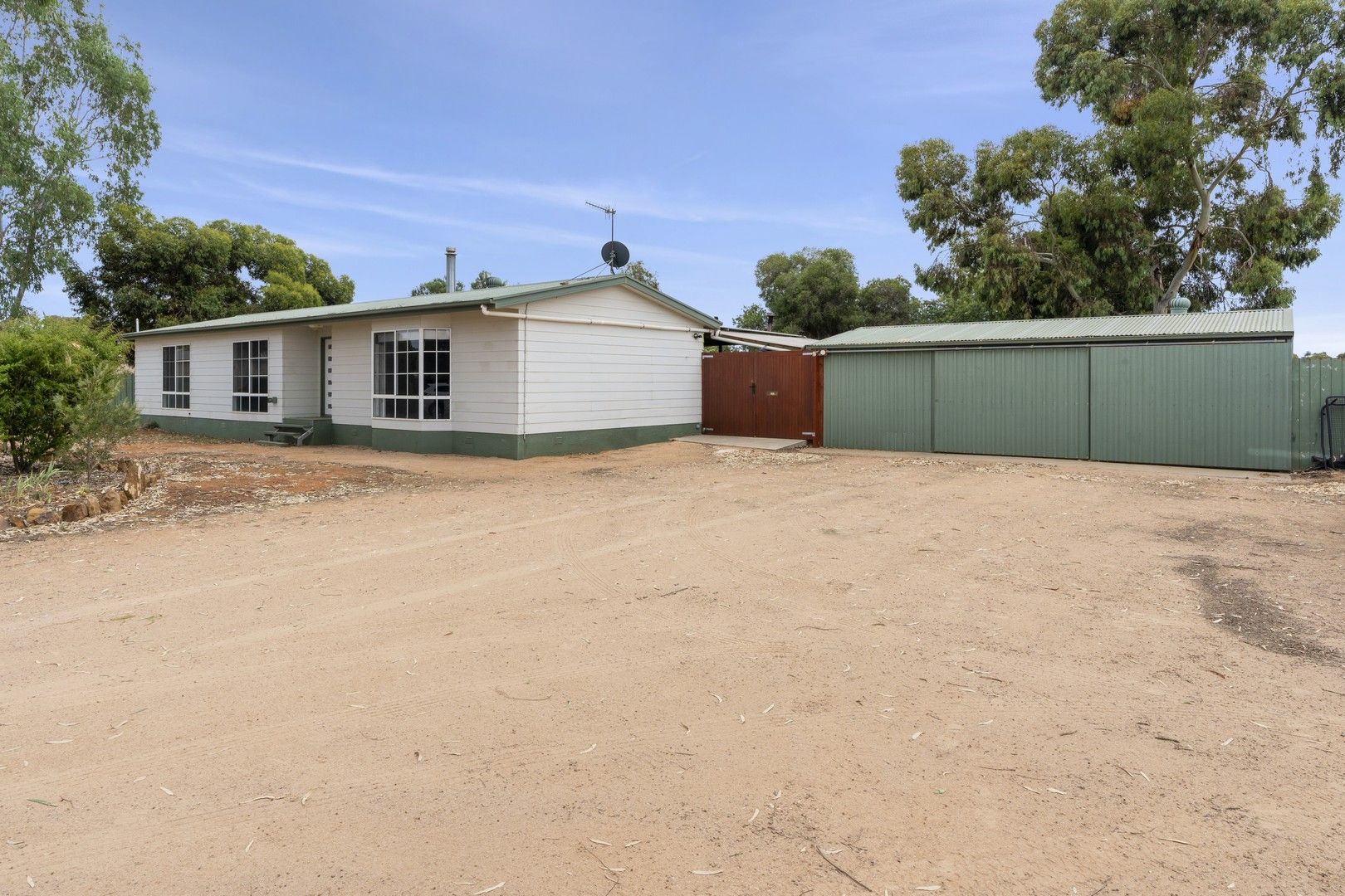 61 Riverview Drive, Paringa SA 5340, Image 0