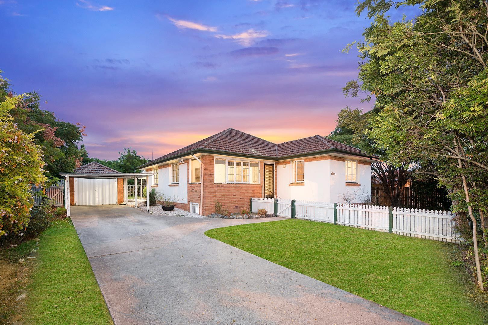 635 Robinson Road West, Aspley Property History & Address Research