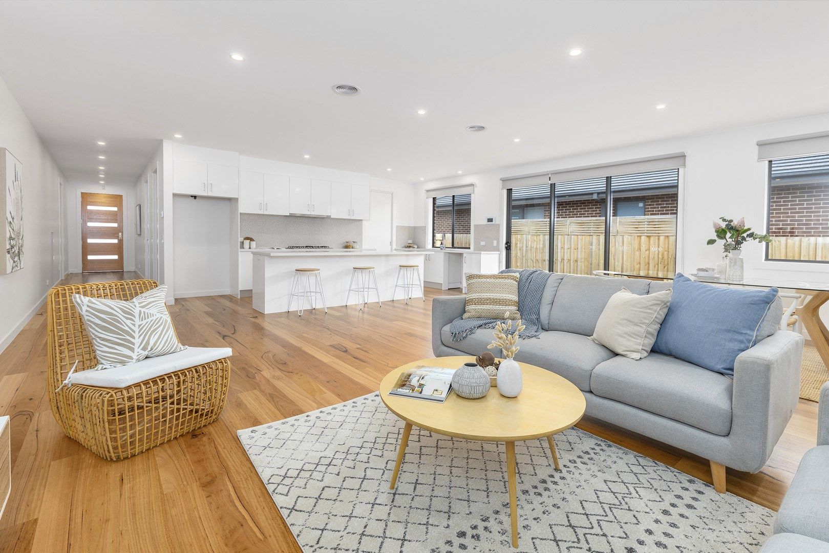 2/8 William Hunter Court, Rosebud VIC 3939, Image 0