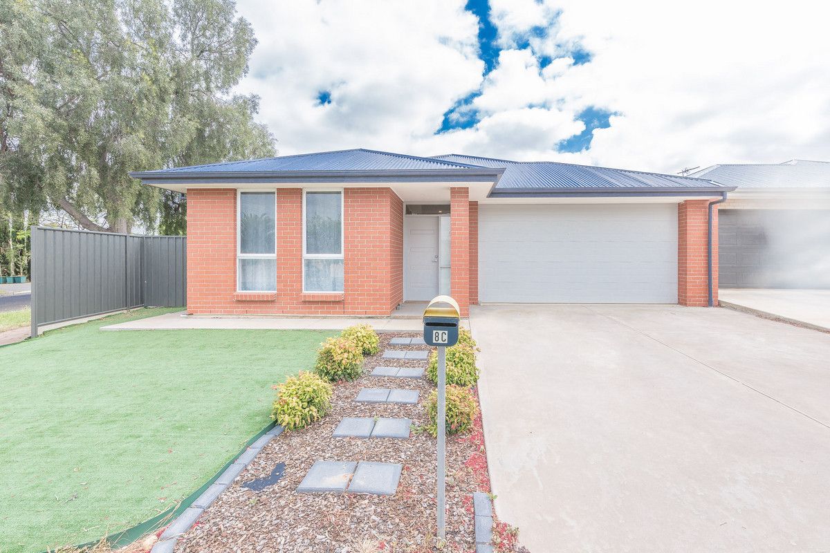 4 bedrooms House in 8c Acacia Avenue KLEMZIG SA, 5087