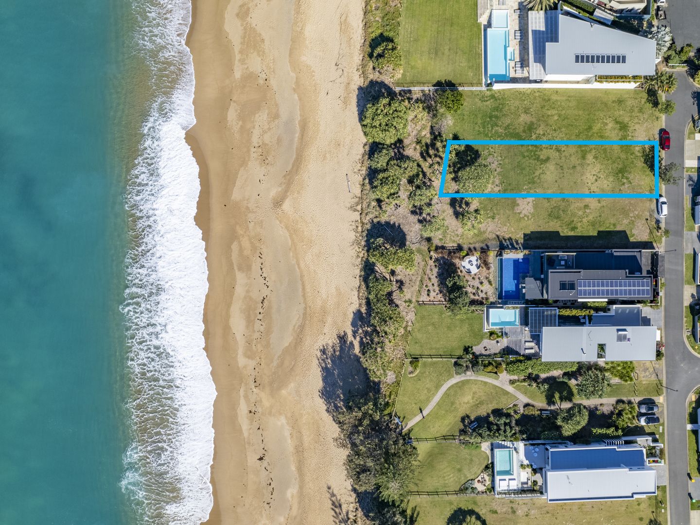 6 Oceanfront Drive, Sapphire Beach NSW 2450, Image 1
