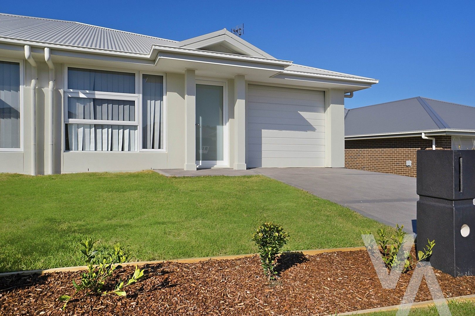4 bedrooms Semi-Detached in 8a Rawmarsh Street FARLEY NSW, 2320