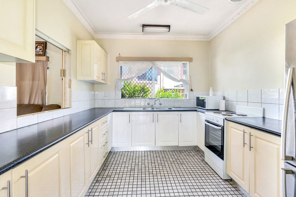 15 Easther Crescent, Coconut Grove NT 0810, Image 2
