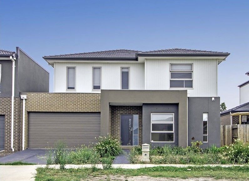 4 bedrooms House in 77 Pecks Road SYDENHAM VIC, 3037