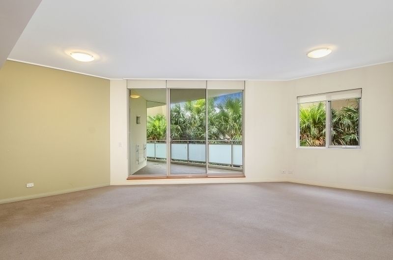 450/46 Baywater Drive, Wentworth Point NSW 2127, Image 2