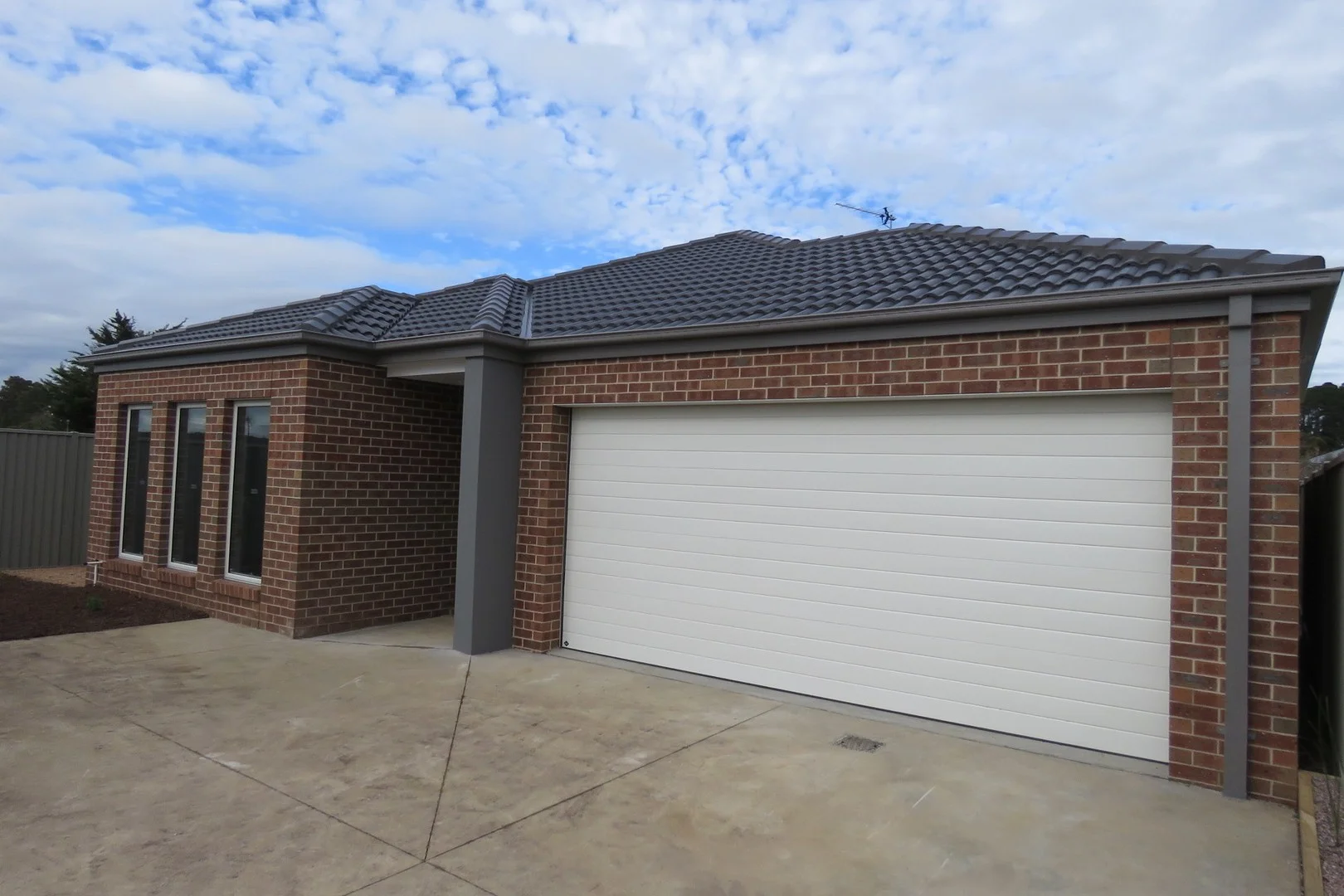 2/5 Chiara Court, Brown Hill VIC 3350