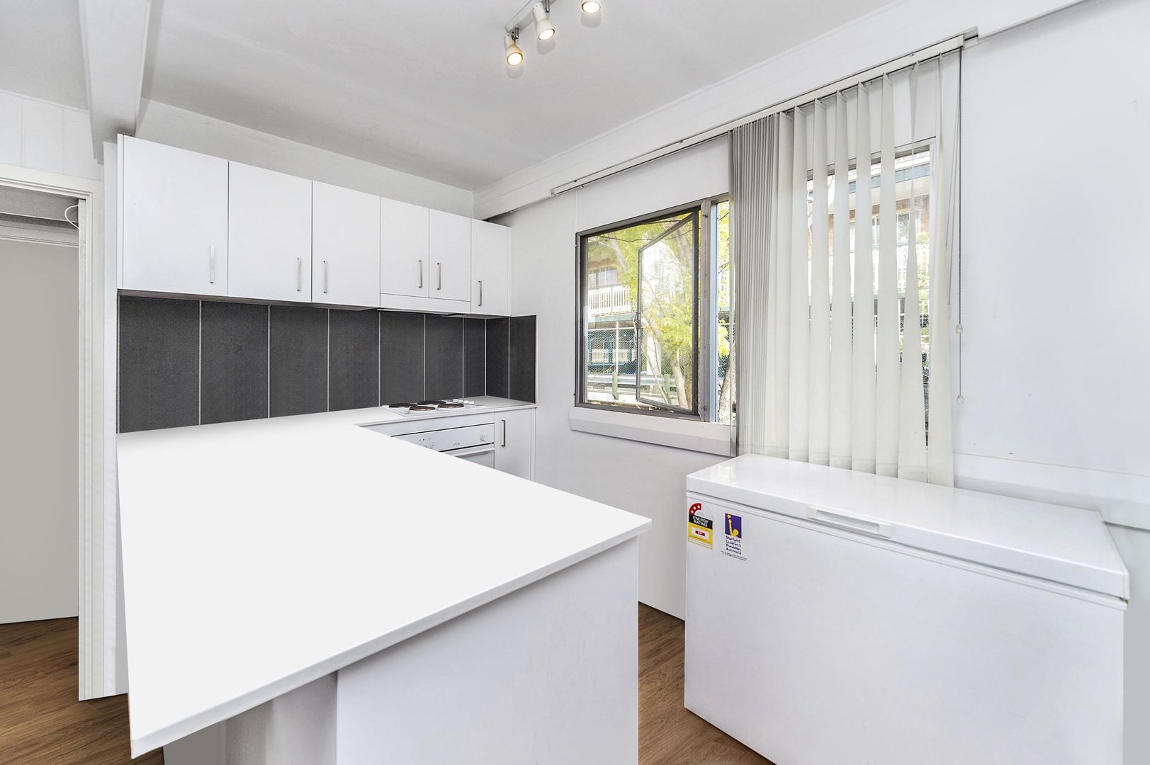 13/47 McMillian Crescent, Griffith ACT 2603, Image 2