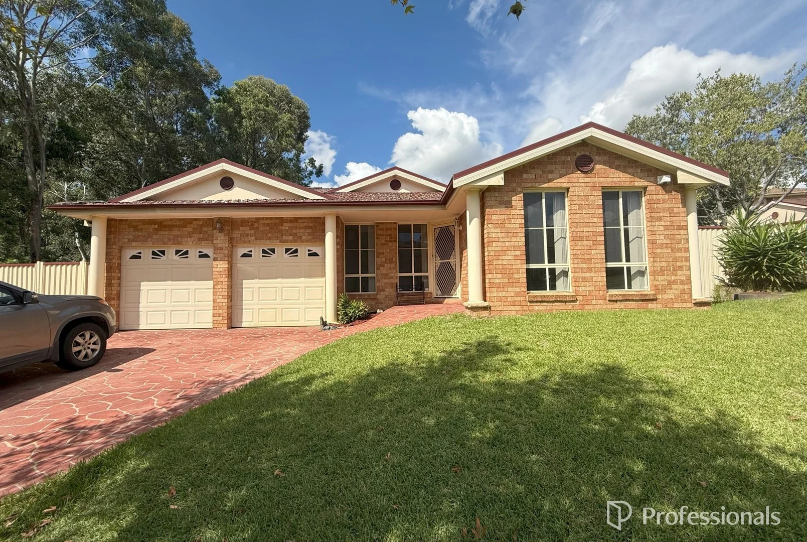 Primary image of 2 Lloyd Place, Casula NSW 2170