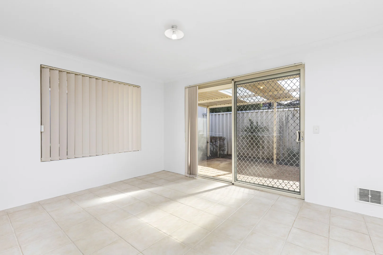 Additional image 5 of 8/1 Cottrill Street, Alfred Cove WA 6154