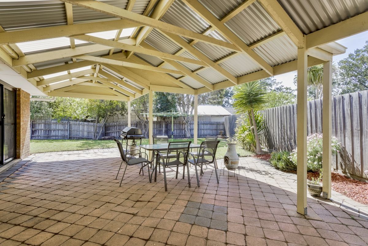 13 Banksia Crescent, Hoppers Crossing VIC 3029, Image 1