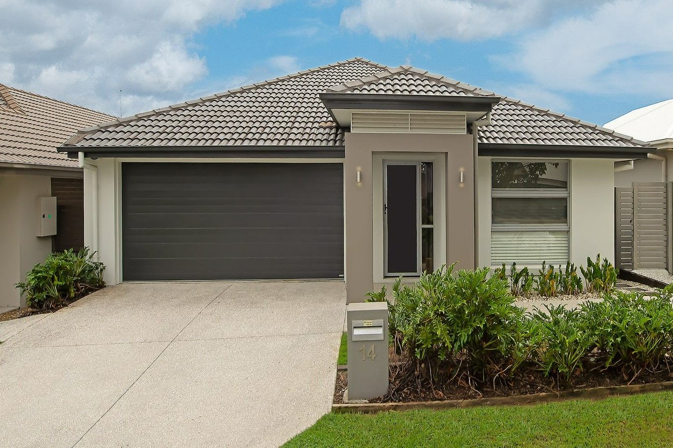 4 bedrooms House in 14 Sarabah Street NORTH LAKES QLD, 4509