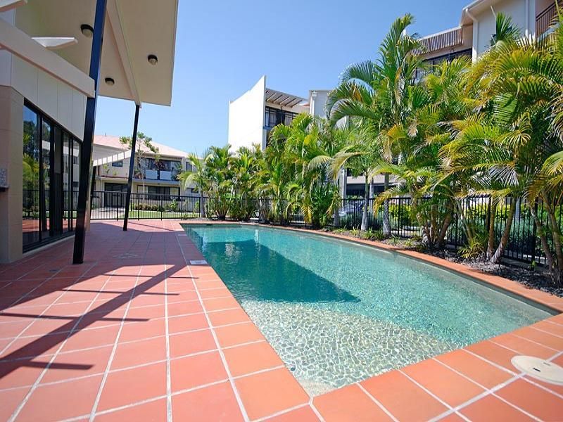 2 bedrooms Apartment / Unit / Flat in 3/55 Harries Road COORPAROO QLD, 4151