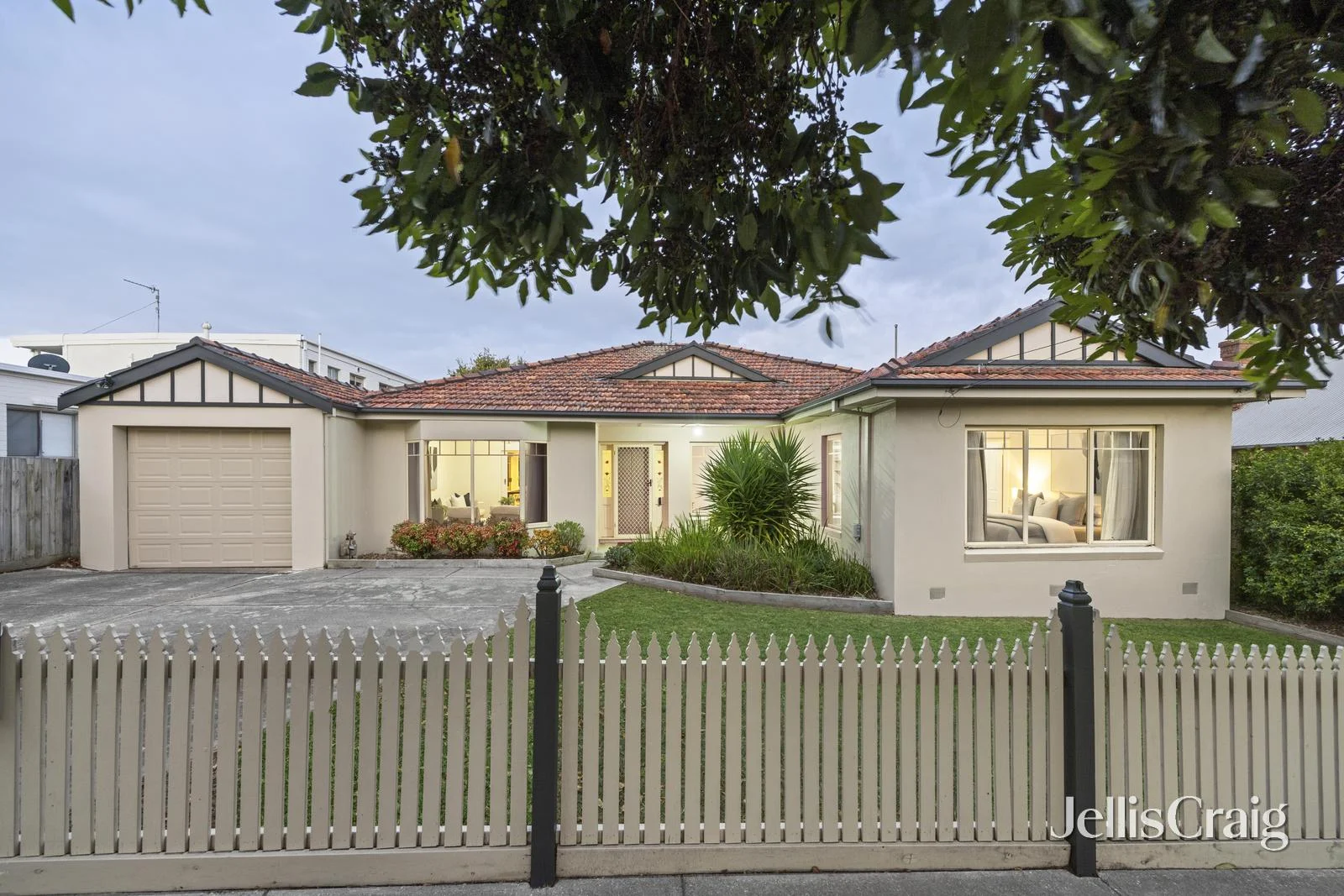 7 Bourke Crescent, Geelong VIC 3220