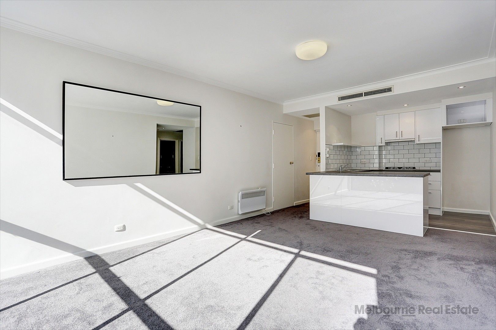 2 bedrooms Apartment / Unit / Flat in 11/274 Domain Road SOUTH YARRA VIC, 3141