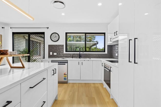 46 Lambros Drive Benowa 4217 - Image 3